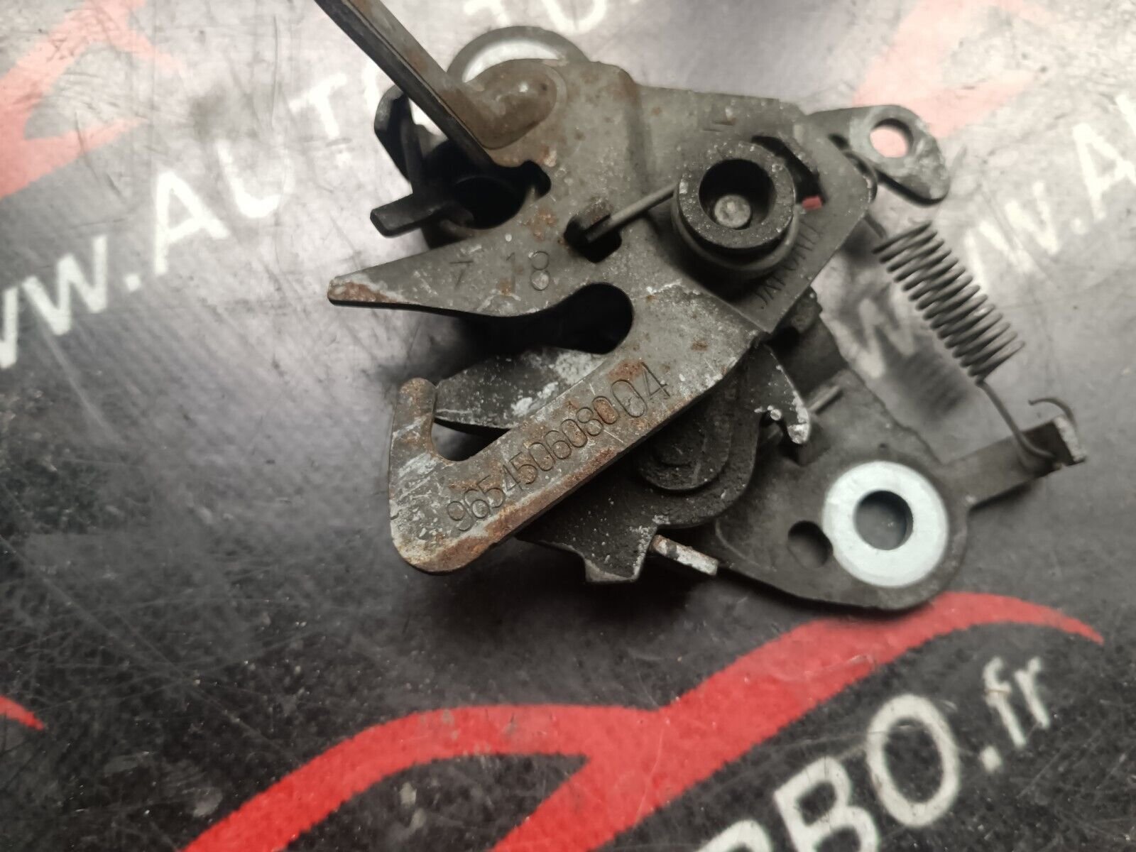 SERRURE CAPOT CITROEN C4 PICASSO REFERENCE: 9654506080