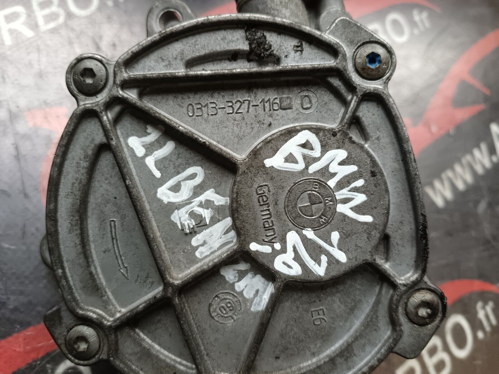 POMPE A VIDE BMW SERIE 1 120i REFERENCE: 0313327116