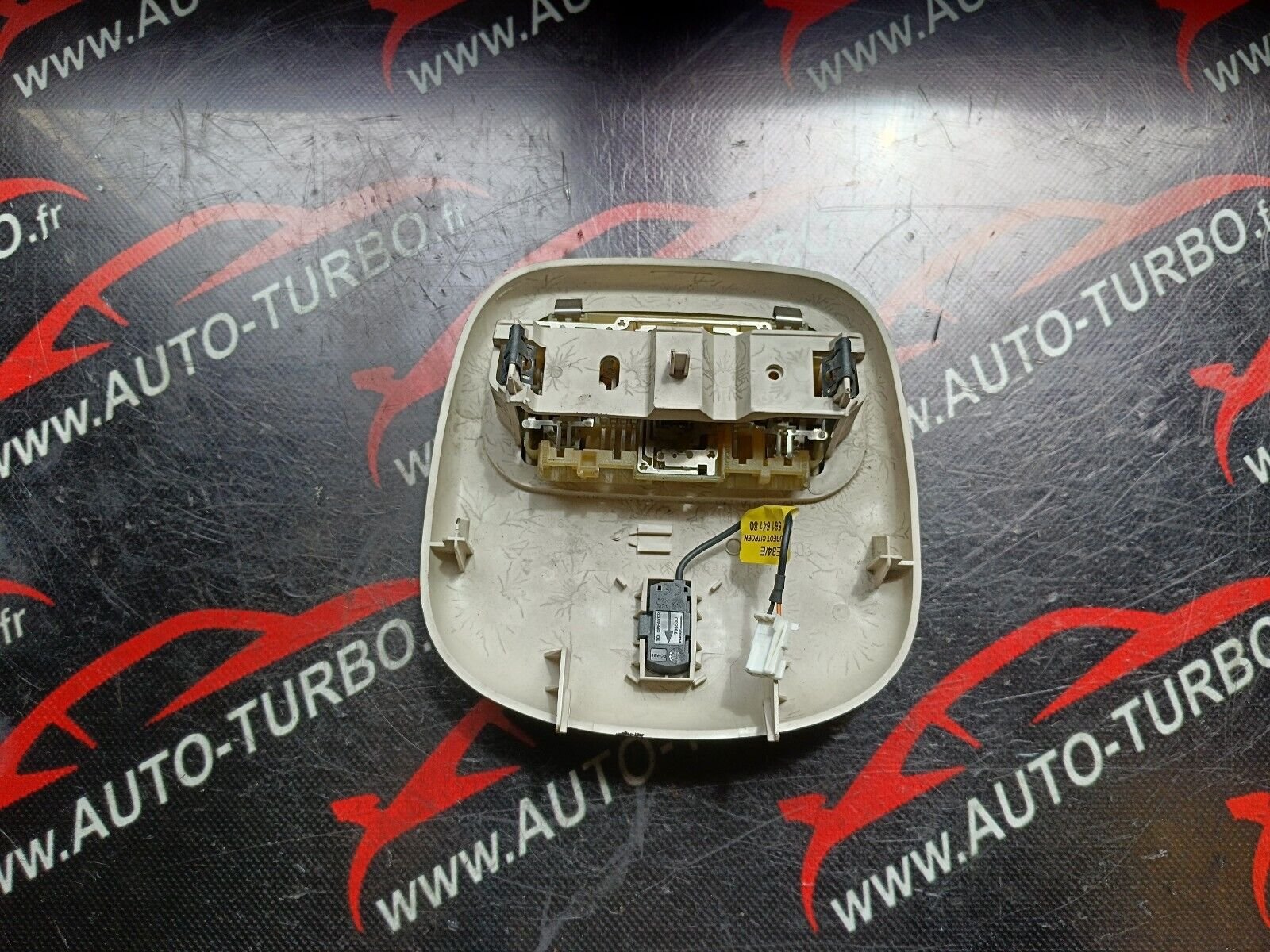 ECLAIRAGE DE PLAFONIER AVANT CITROEN C4 COUPE REFERENCE: 9656164180