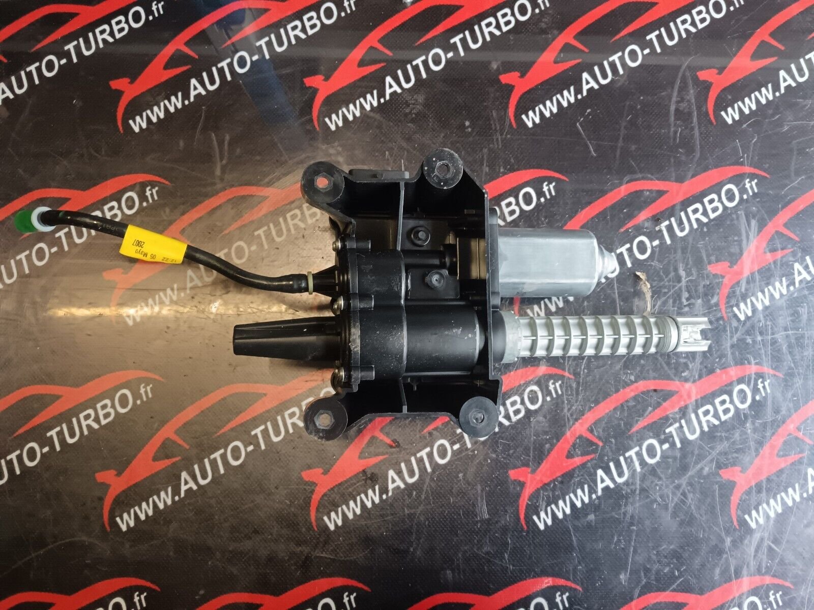 MOTEUR FRIN A MAIN CITROEN C4 PICASSO REFERENCE: A2C53092224