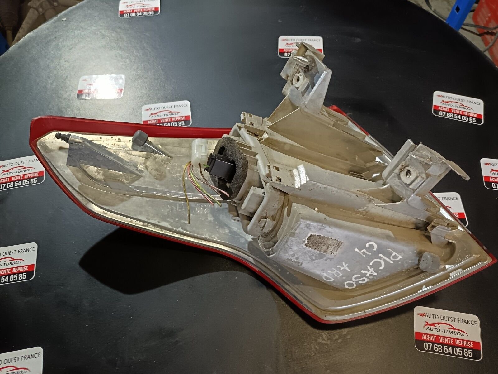 FEU ARRIERE DROIT PRINCIPAL CITROEN C4 PICASSO 1 REFERENCE: 9653547480