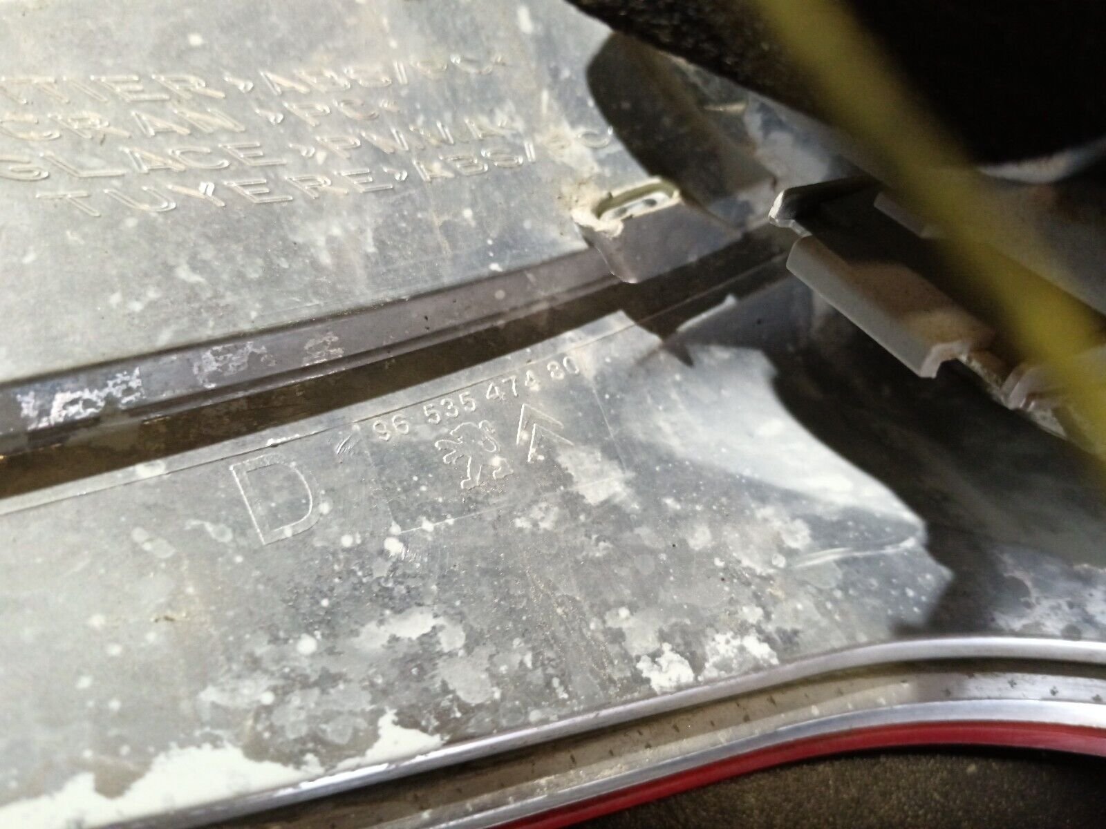 FEU ARRIERE DROIT PRINCIPAL CITROEN C4 PICASSO 1 REFERENCE: 9653547480