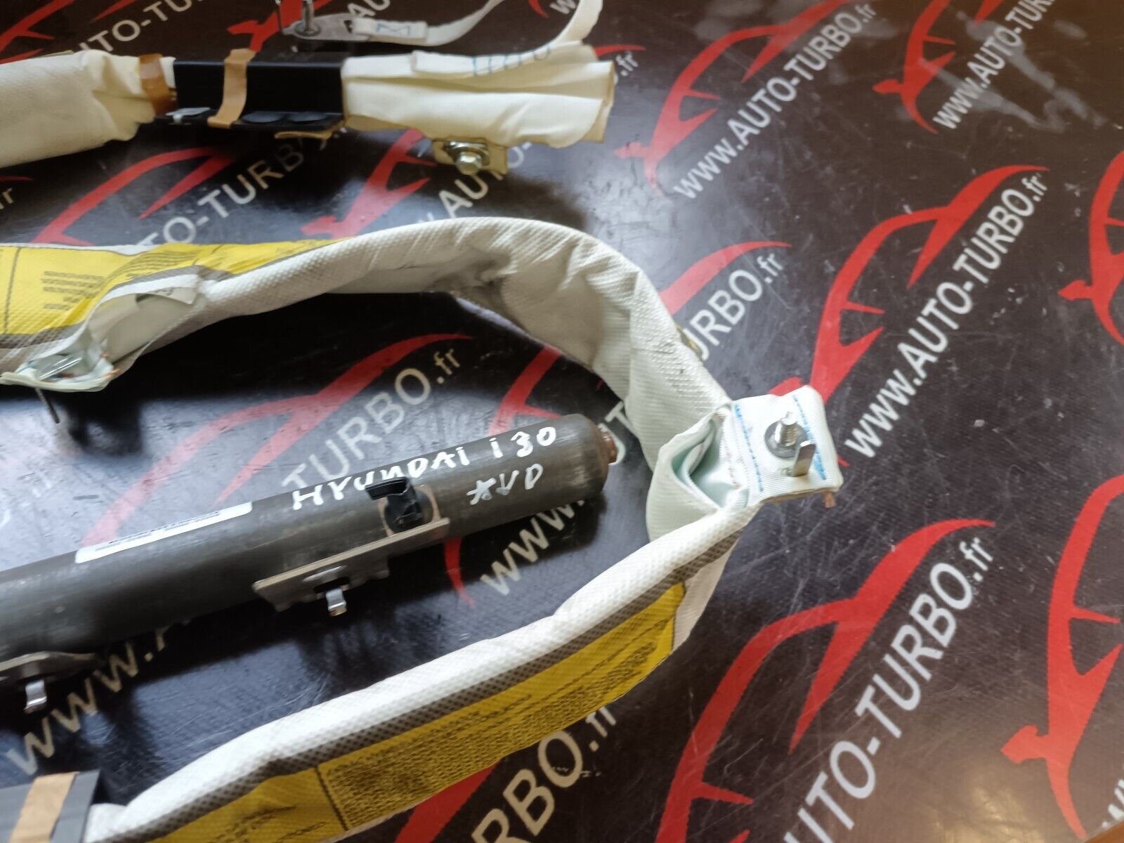 AIRBAG LATERAL DROIT  HYUNDAI i30 1.6CRDI 90CH REFERENCE: 850202R000