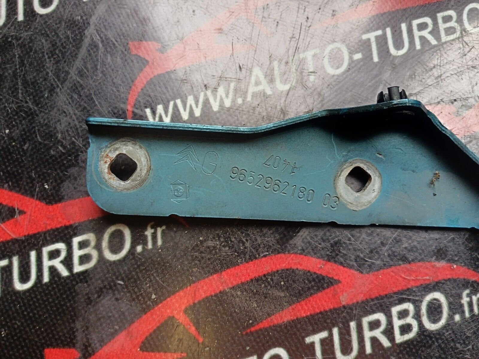 CHARNIERE GAUCHE CITROEN C4 PICASSO REFERENCE: 9652962180