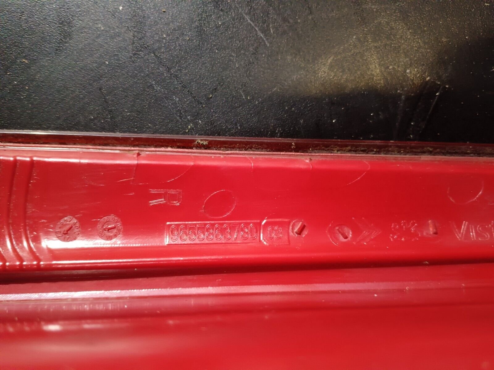 FEU ARRIERE DROIT CITROEN C4 REFERANCE: 9655863