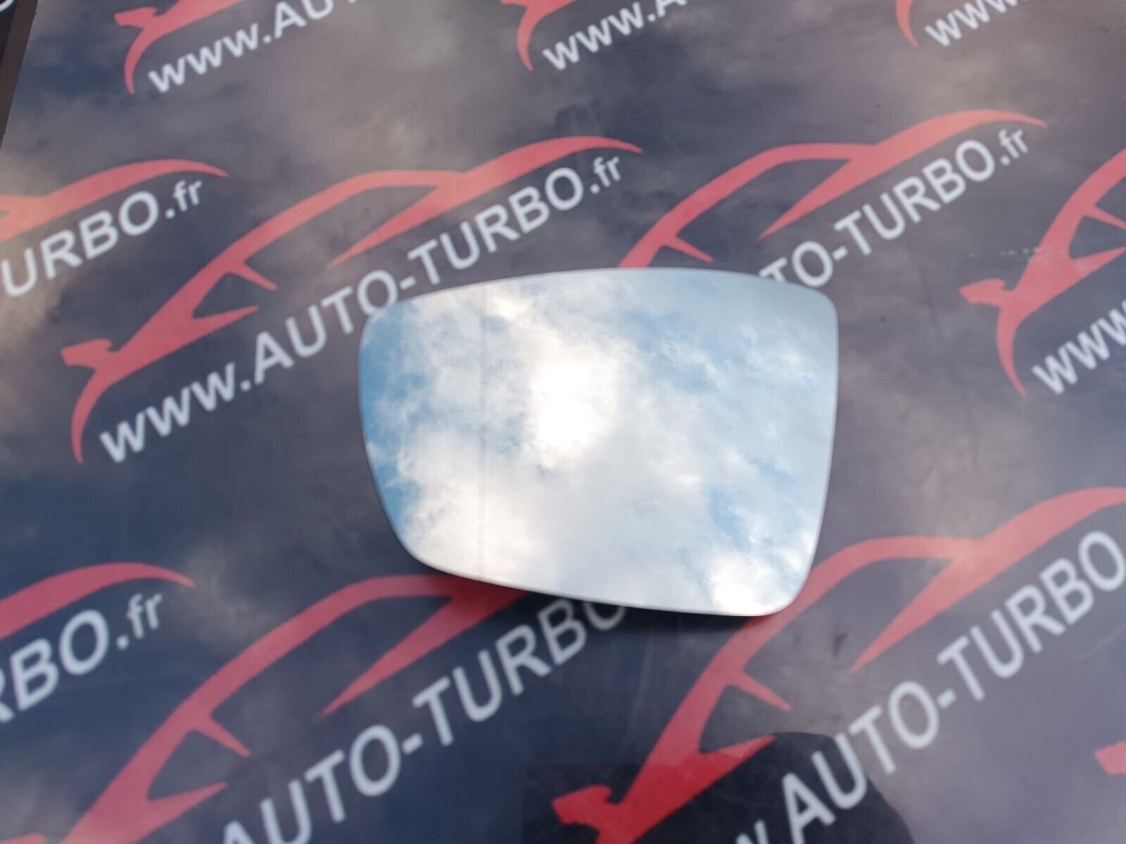 GLACE RETROVISEUR GAUCHE DACIA SANDERO