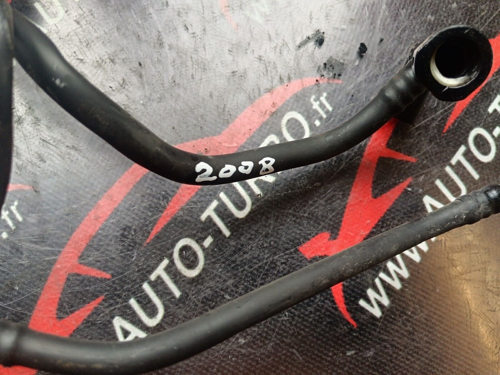 TUYAU TUBE CONDUIT PEUGEOT 2008 1.6eHDI