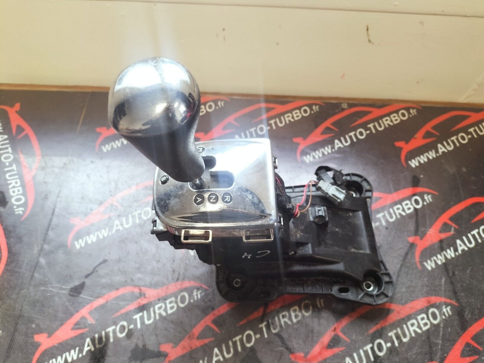 LEVIER DE VITESSE AUTOMATIQUE  CITROEN C4 9655443677, 96816077