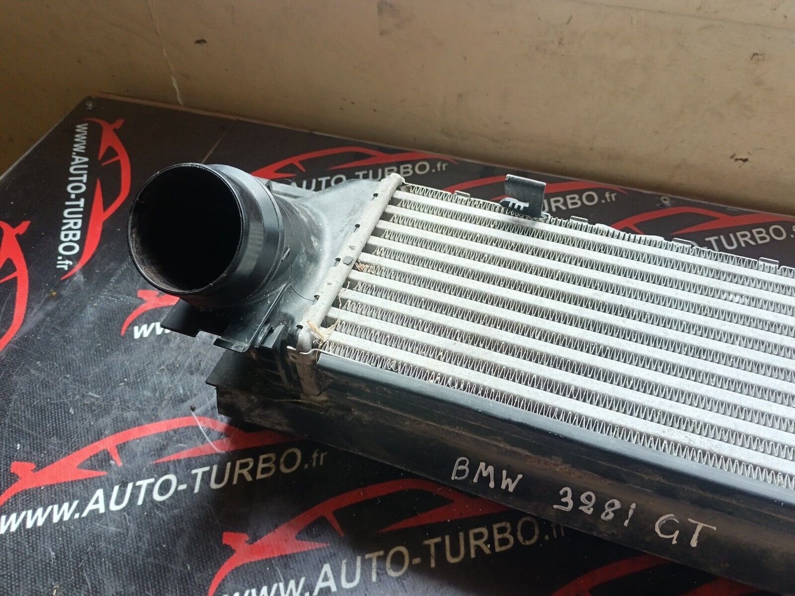 INTERCOOLER BMW 328i GT REFERENCE: 7618809