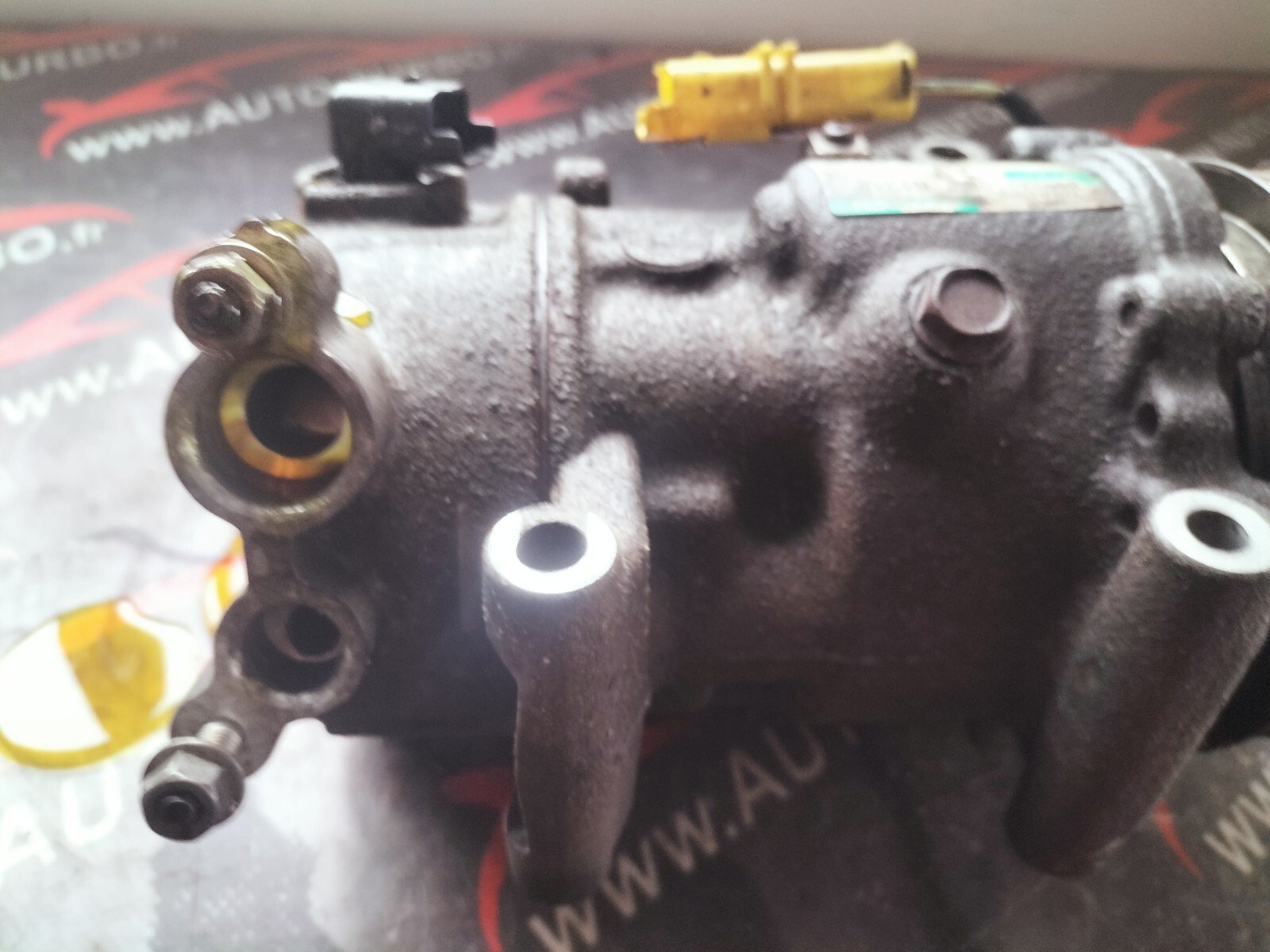 COMPRESSEUR DE CLIM PSA 1.6 HDI 110 CH 9659875780