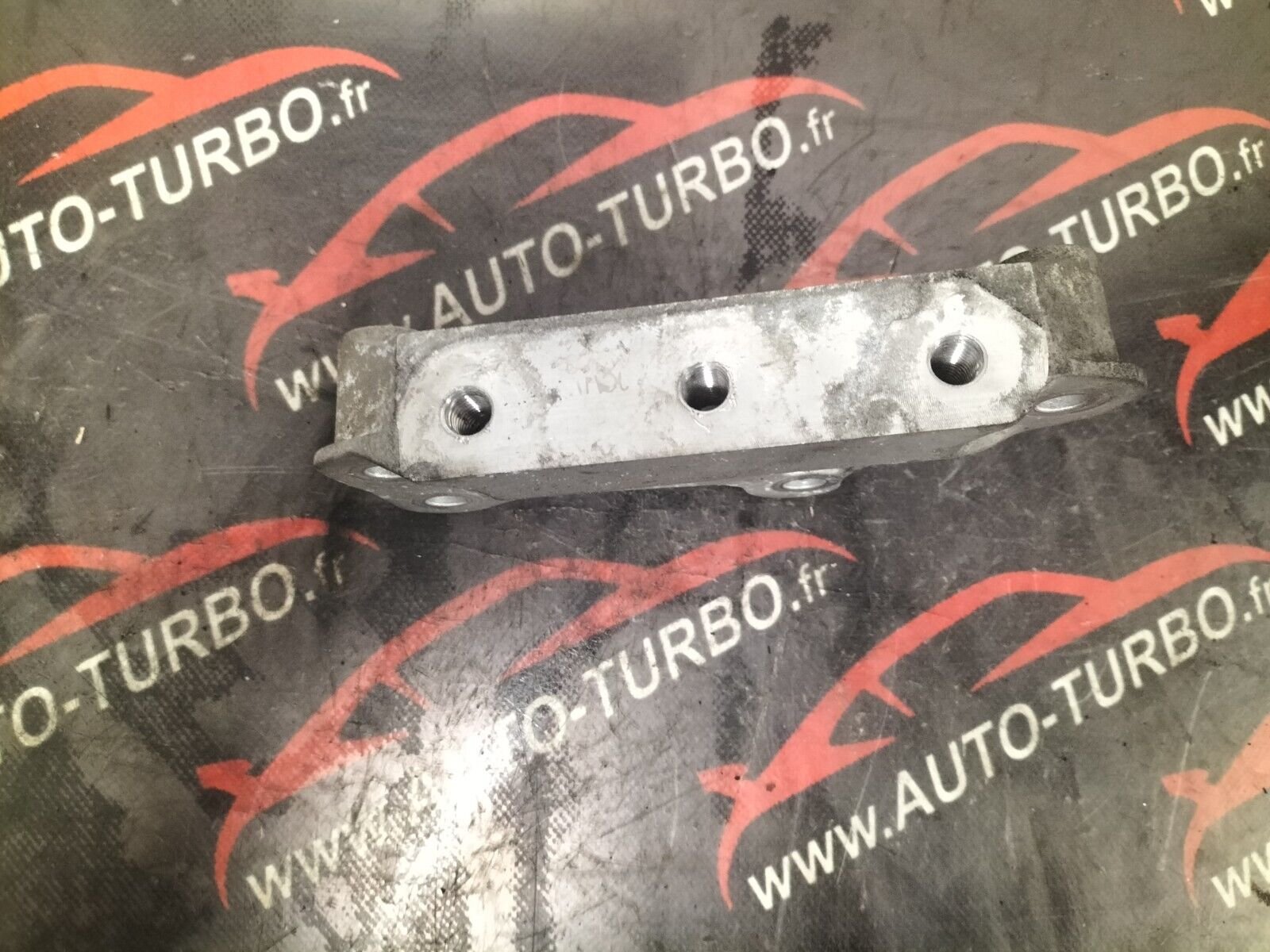 SUPPORT MOTEUR COTE DROIT OPEL INSIGNIA  1.6 CDTI LVL 84221477