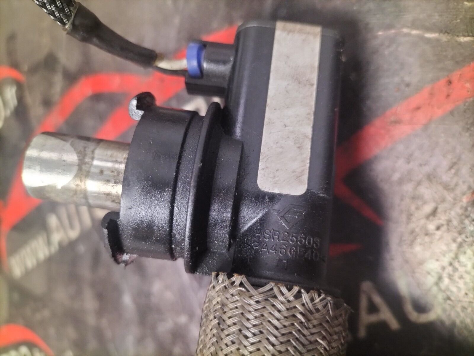 CAPTEUR DE PRESSION D'HUILE  IVECO DAILY VI  2.3  5802052418  PA46GF40 HSR25503