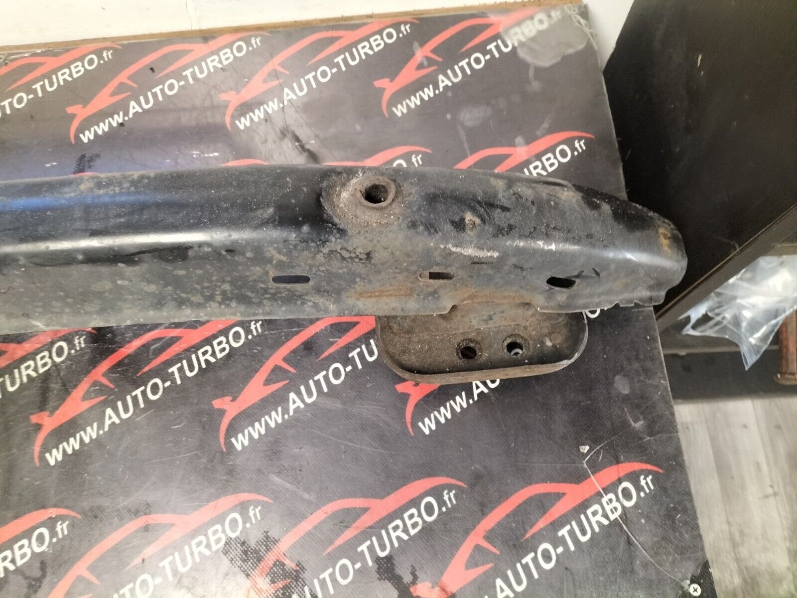 BARRE TRAVERSE ARRIERE CITROEN C4 2009