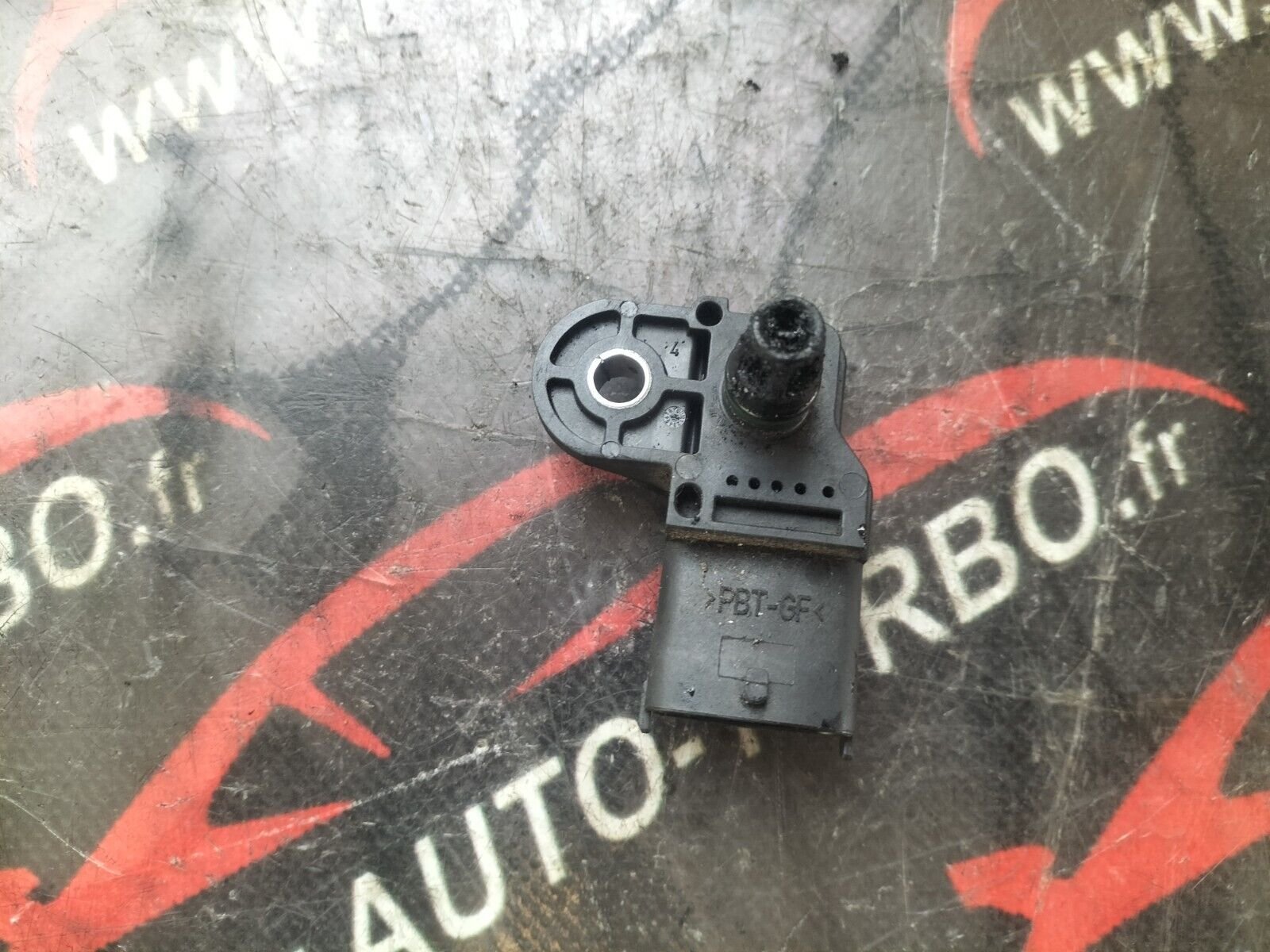 CAPTEUR DE PRESSION ADMISSION OPEL/FIAT 1.3 CDTI/JTD 0281002845