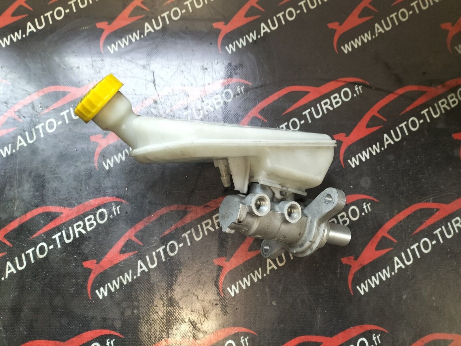 MAITRE CYLINDRE SERVO FREIN CITROEN DS3  1.6 THP 156 CH 0204054032