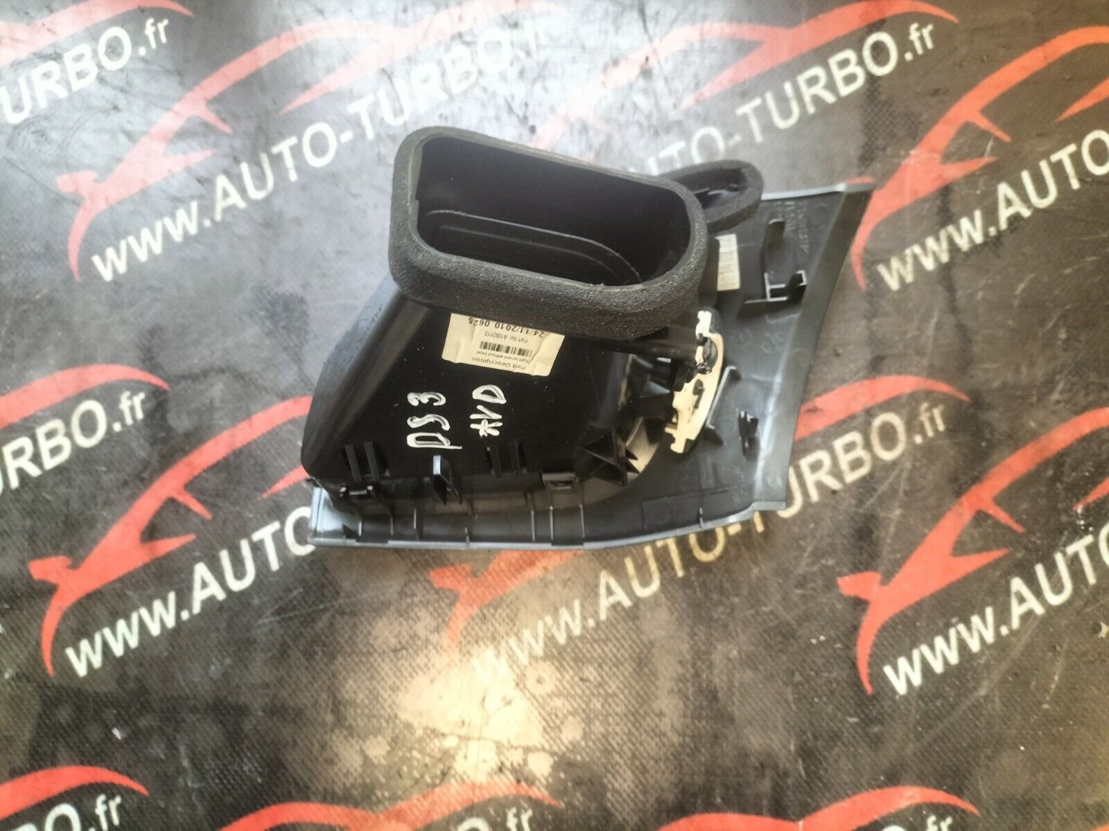 AERATEUR DROITE  CITROEN DS3  1.6 THP  156 CH 1015360