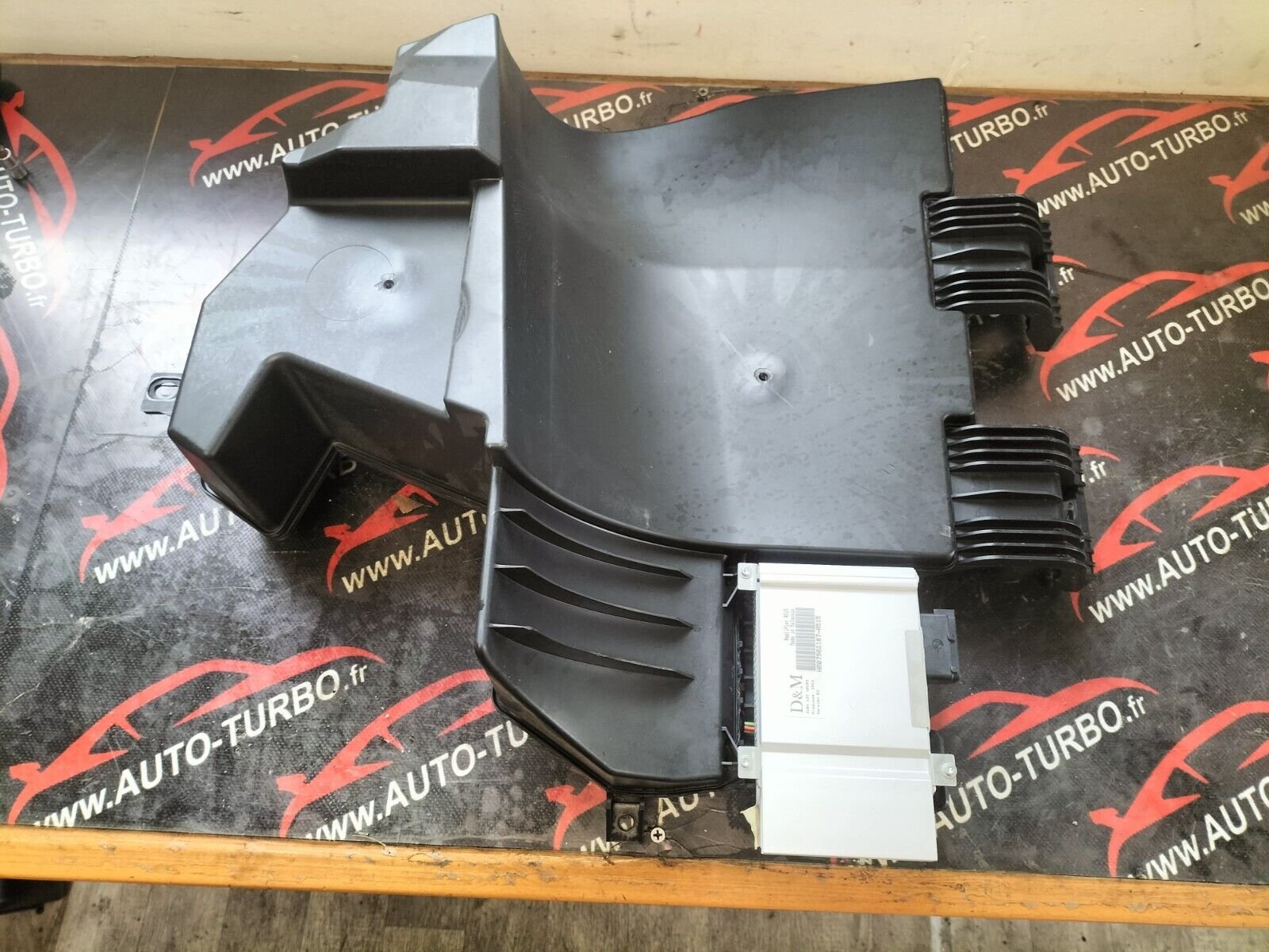 HAUT PARLEUR AMPLI BASS CITROEN DS3 1.6 THP 9663991480, 900475440013