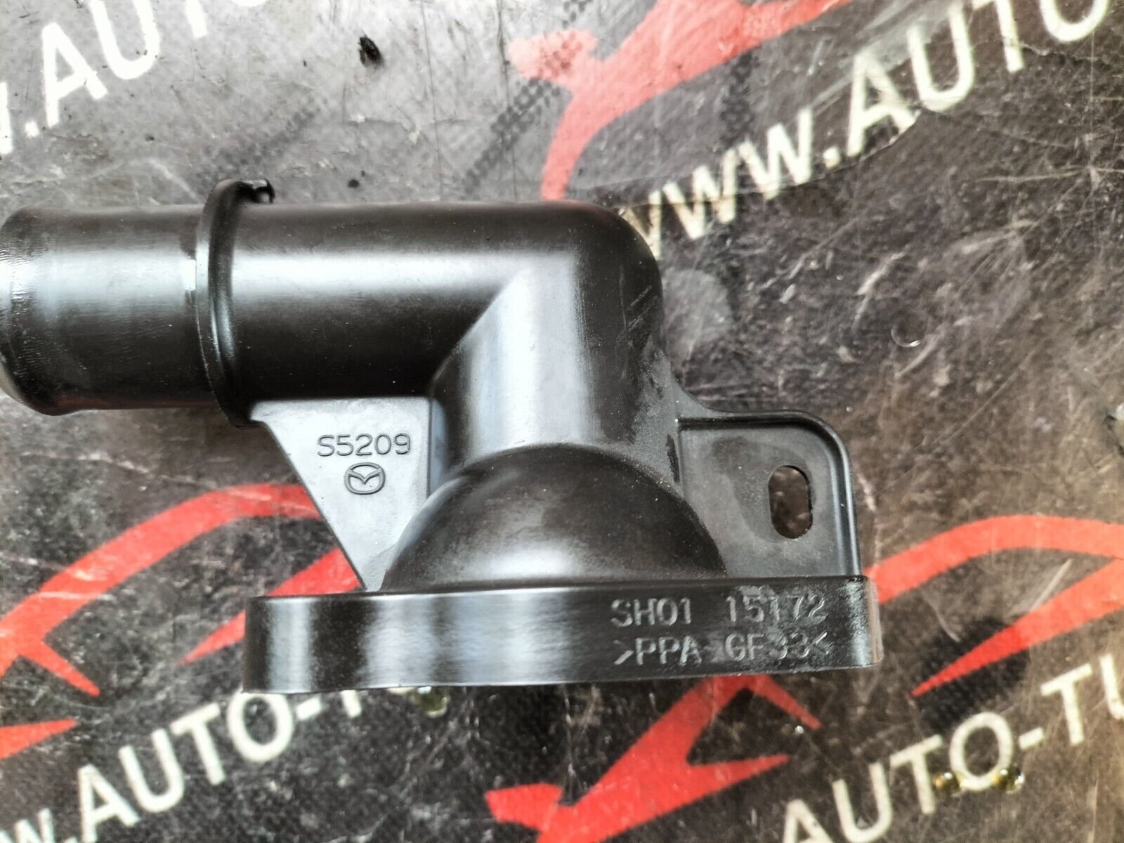 CADRE DE THERMOSTAT    MAZDA CX5 2.2 D 150 CH SH0115172