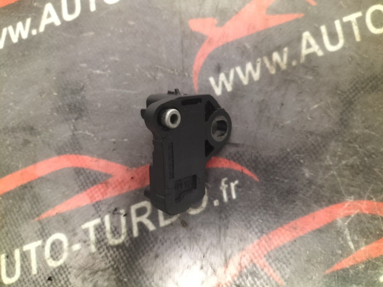 CAPTEUR DE REGIME MOTEUR PSA 1.4 HDI 9637466980