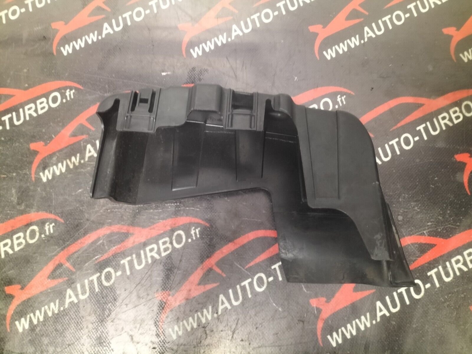 CACHE DE PROTECTION CALCULATEUR  CITROEN DS3 1.6 THP 156 CH 9671927380