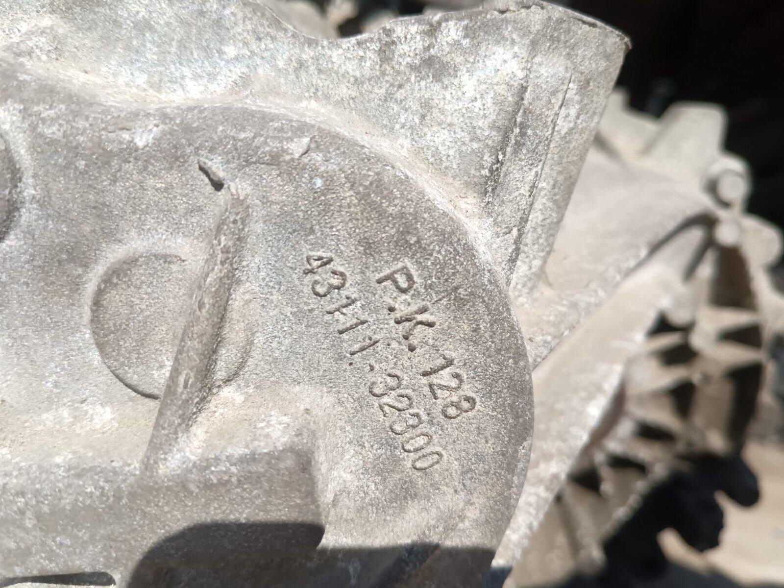 BOITE DE VITESSE 5 MANUEL  HYUNDAI I30 1.6 CRDI 90 CH 43111-32300