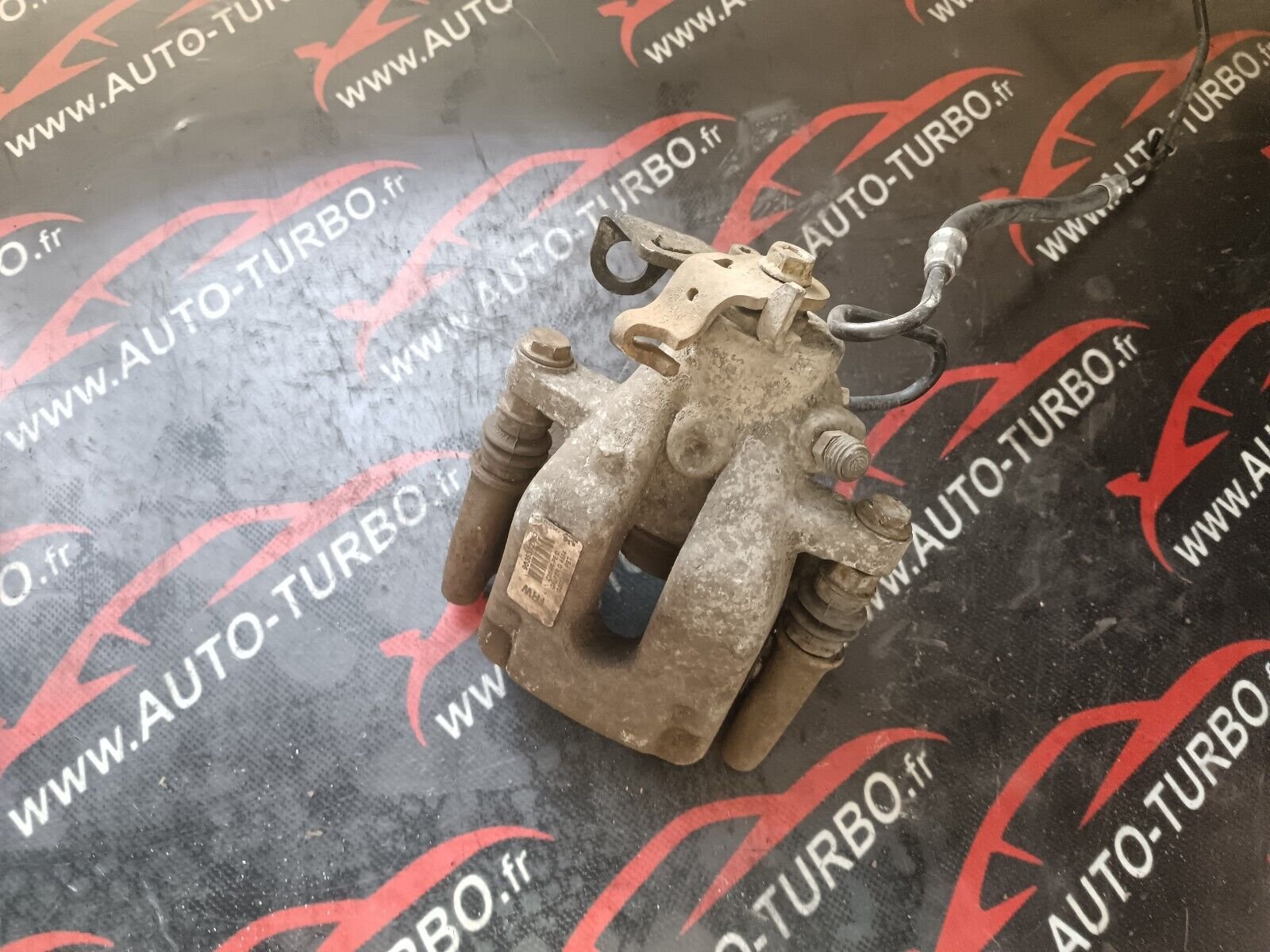 ETRIER DE FREIN ARRIERE DROITE CITROEN C4 1.6 HDI 9635313780