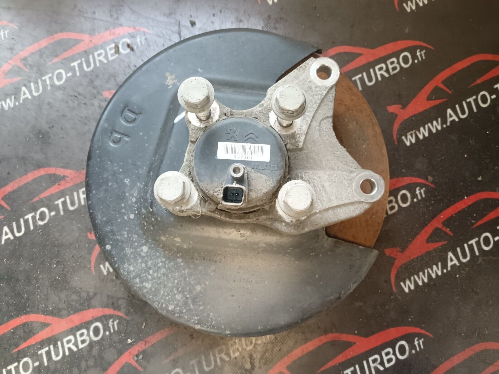 FUSEE ARRIERE DROITE PEUGEOT 308 II 9807111780