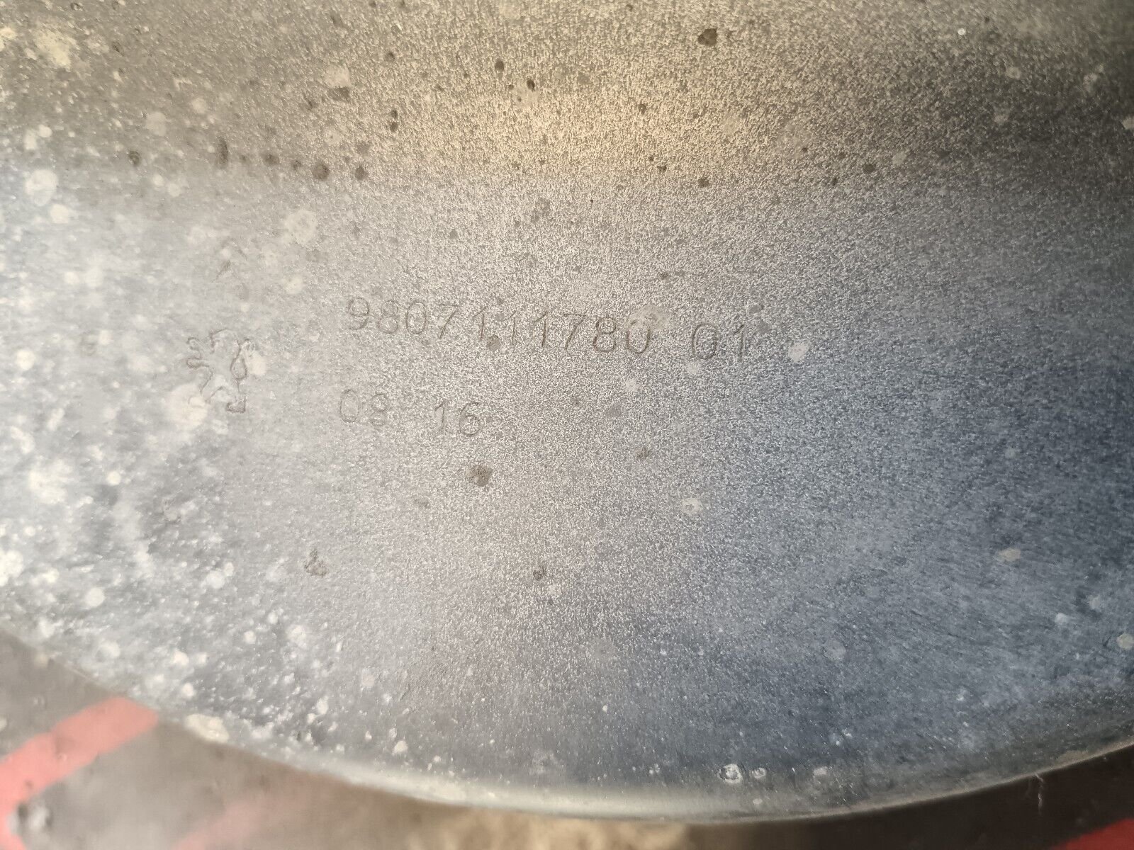 FUSEE ARRIERE DROITE PEUGEOT 308 II 9807111780