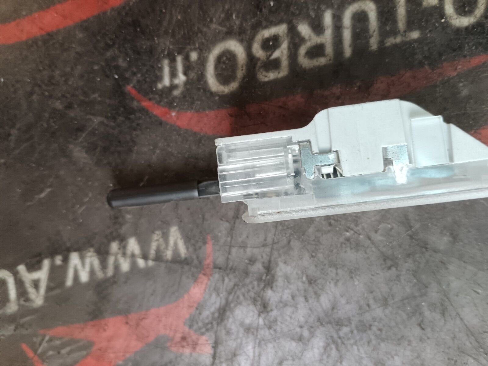 ECLAIRAGE PLAFONNIER CITROEN C4 PICASSO PA6-MX30