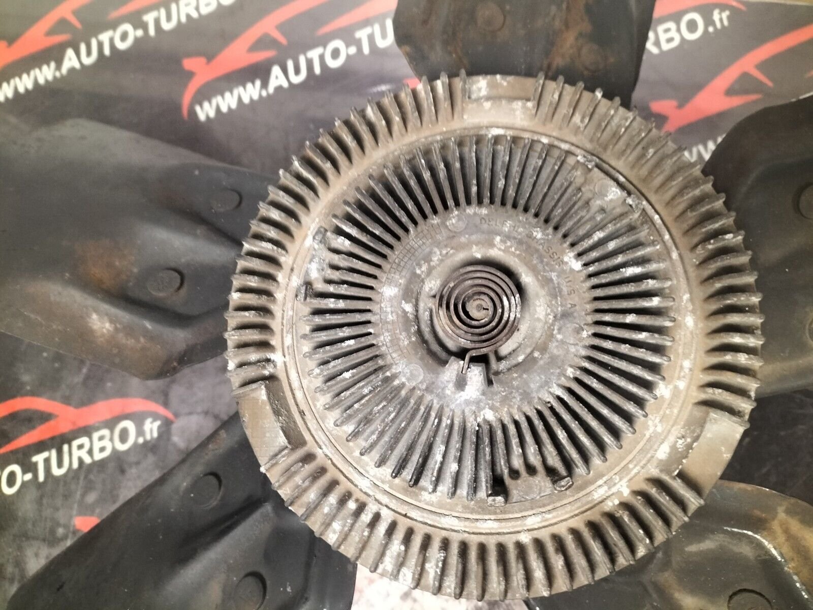 VENTILATEUR MOTEUR JEEP GRAND CHEROKEE 3.1 TD 90512678F