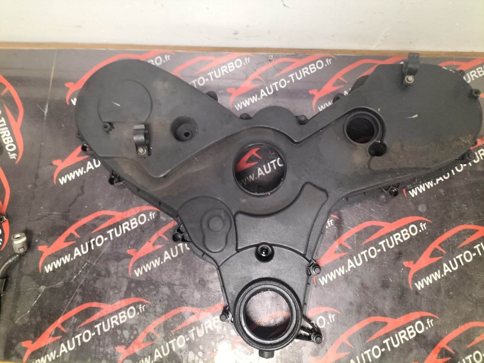 COUVERCLE CACHE DISTRIBUTION LAND ROVER 4H2Q6019AH