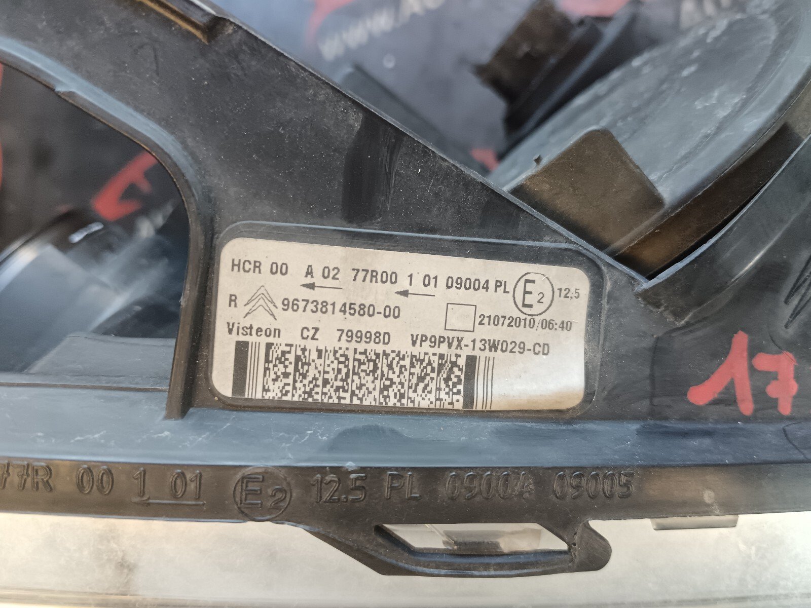 PHARE AVANT DROITE CITROEN DS3 9673814580-00