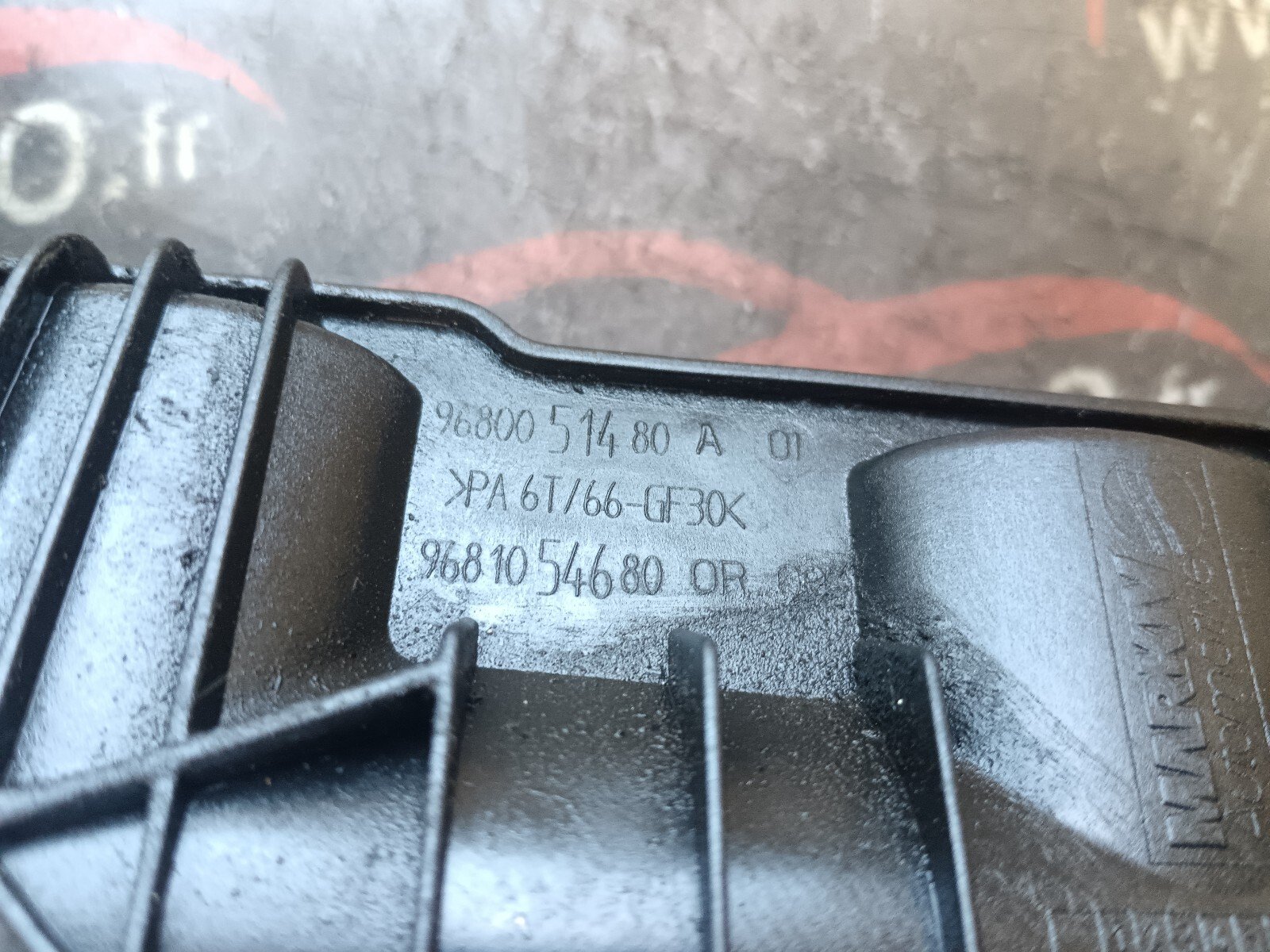 DURITE DE TURBO CITROEN DS3 1.6 THP 156 CH  9681054680, 9680051480