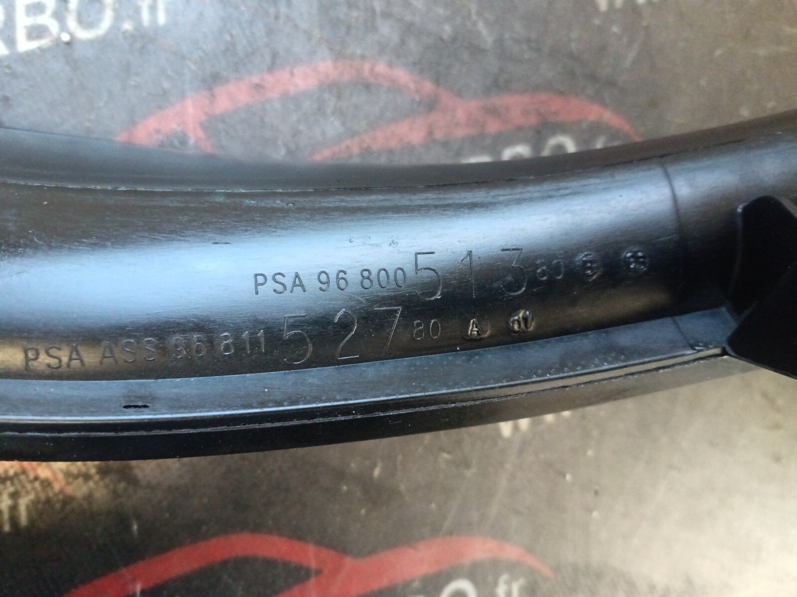 DURITE D'ADMISSION  CITROEN DS3 1.6 THP 156 CH  9680051380