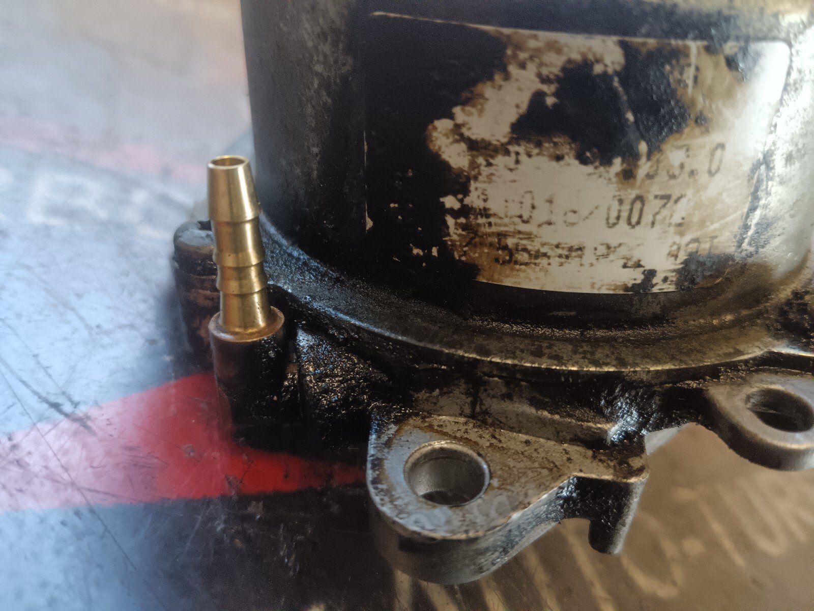 POMPE A VIDE  CITROEN DS3 1.6 THP 156 CH