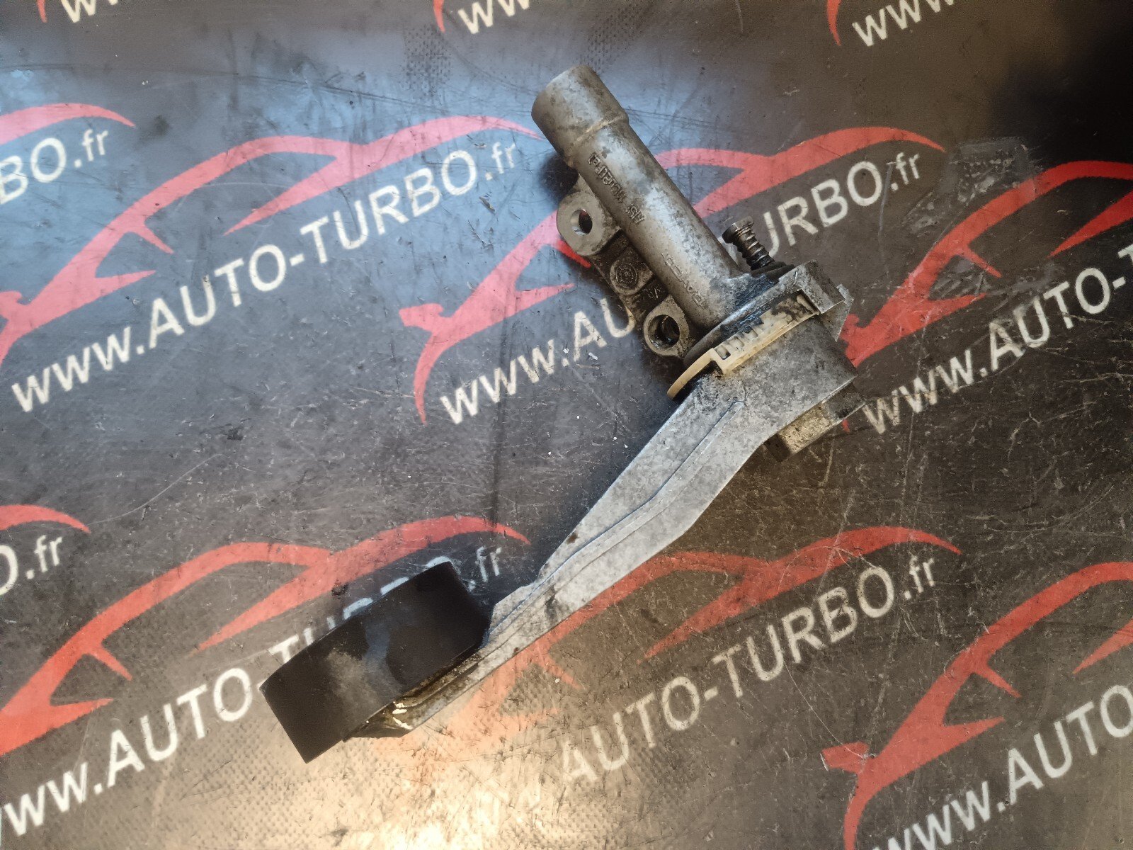 GALET TENDEUR  CITROEN DS3 1.6 THP 156 CH V75710158003