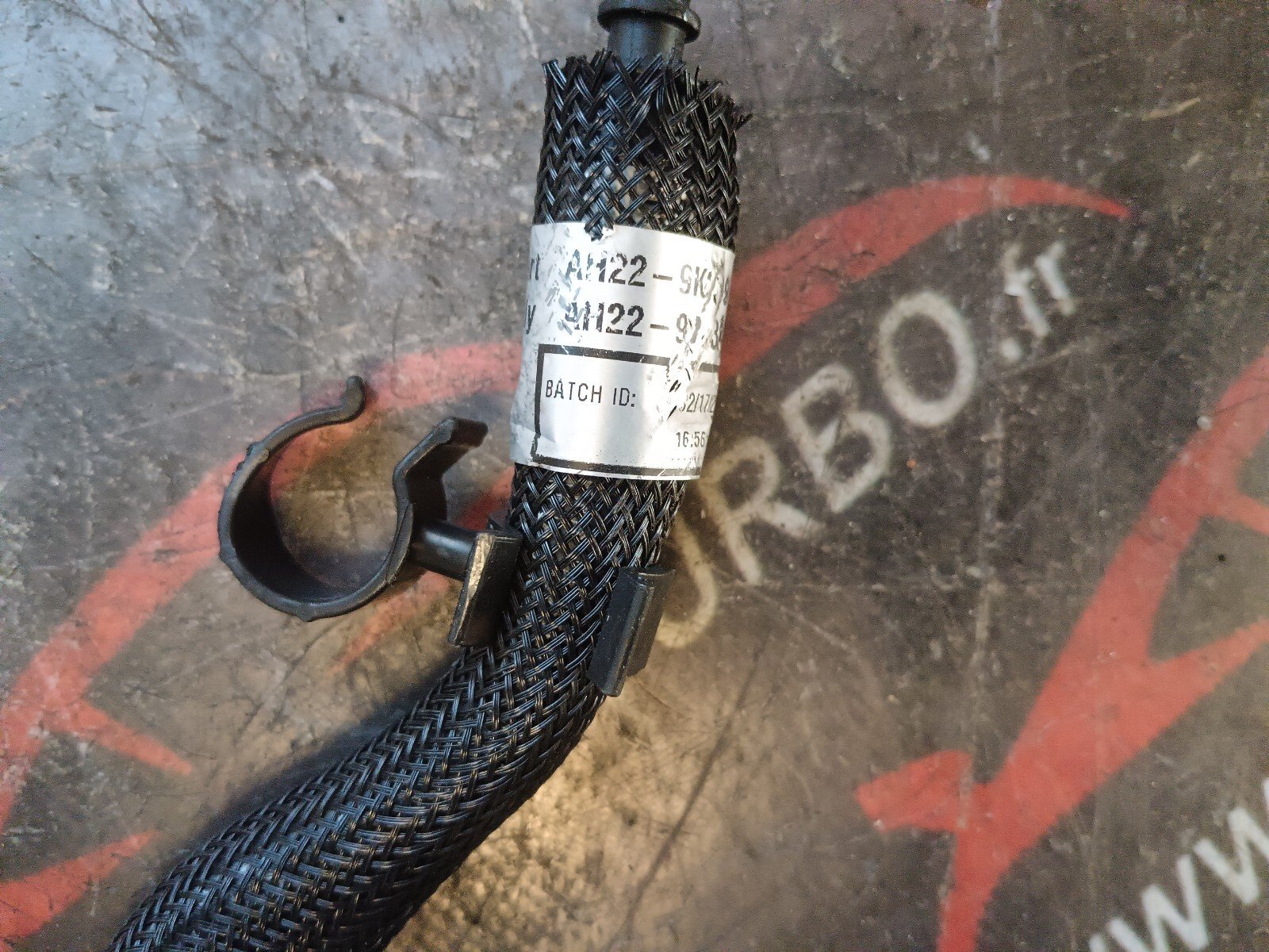 TUYEAU  RANGE ROVER SPORT 3.0 TDV6 306DT