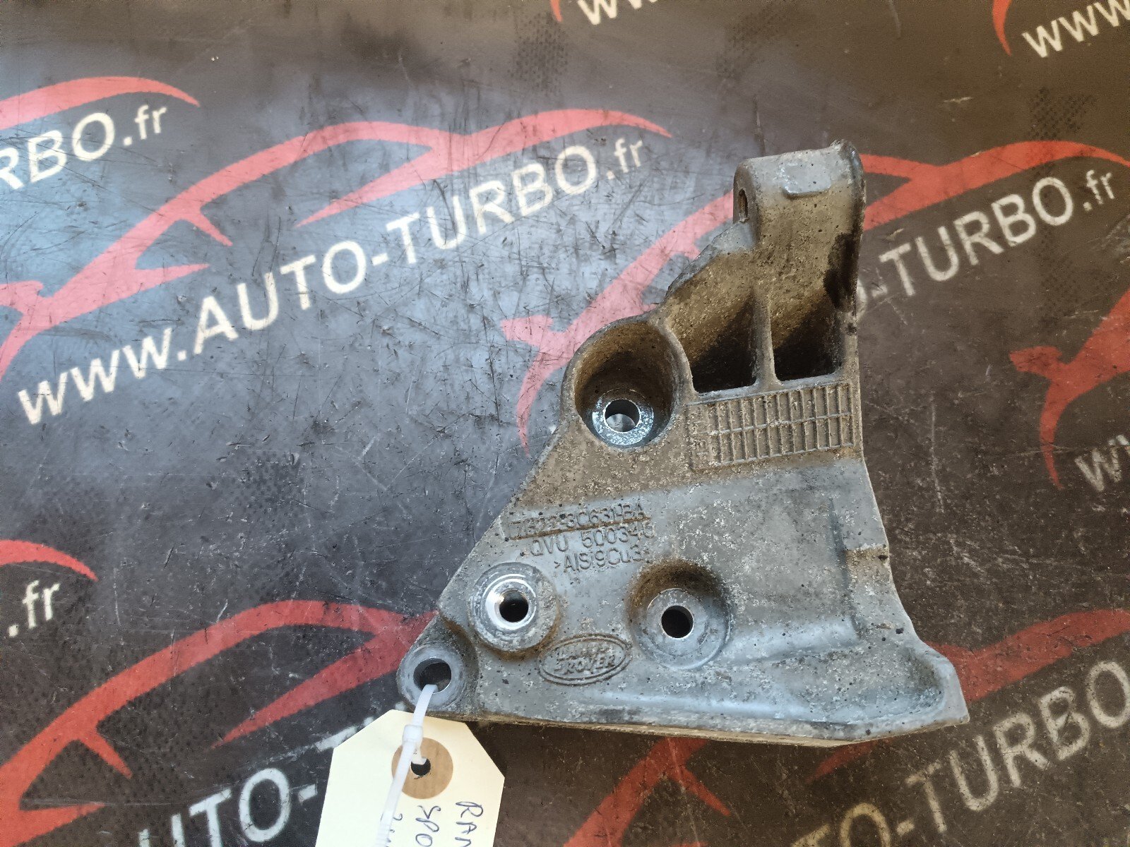 SUPPORTE POMPE DE DIRECTION    RANGE ROVER SPORT 3.0 TDV6 306DT 7H223C631BA