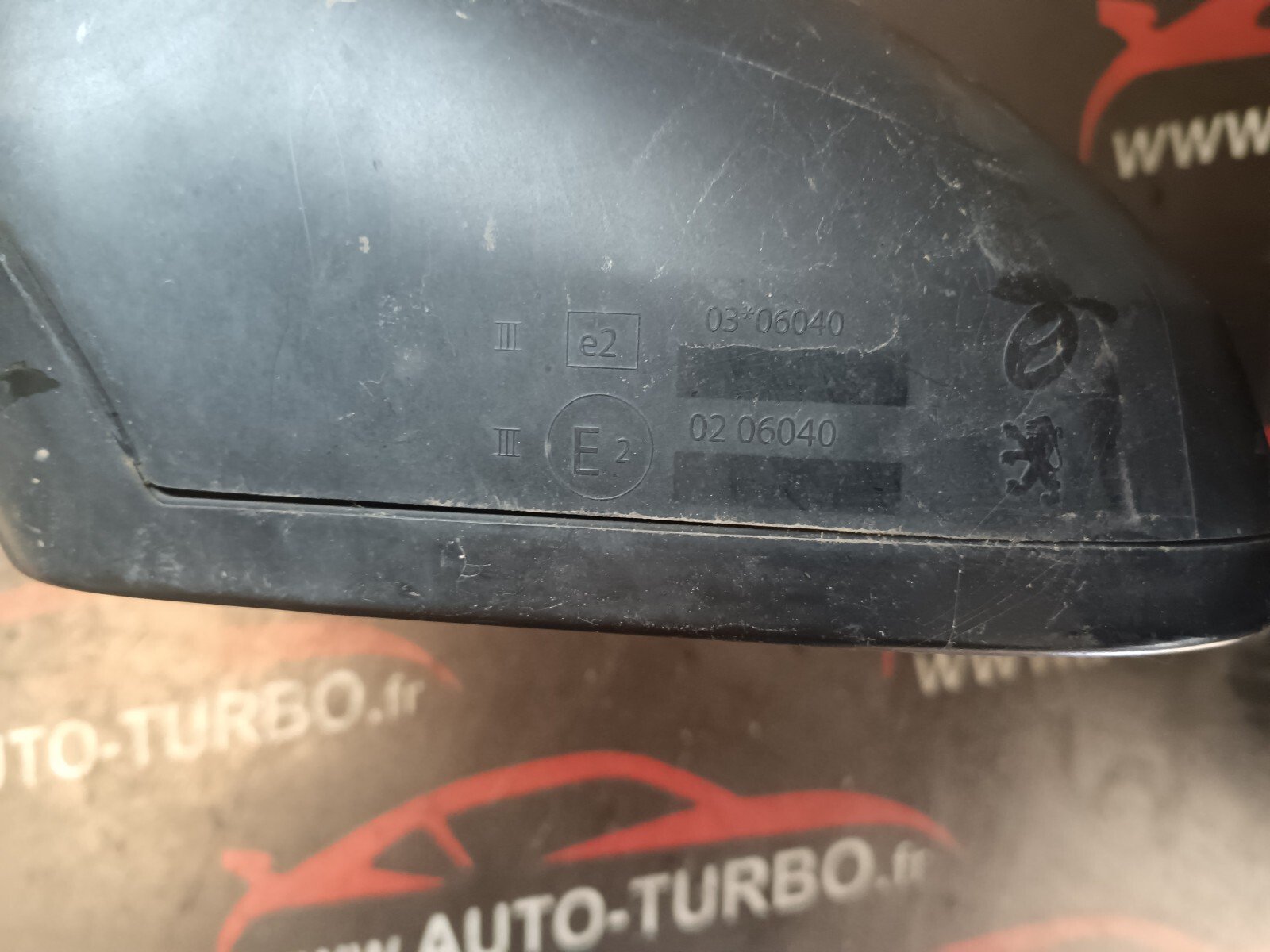 RÉTROVISEUR GAUCHE   PEUGEOT 308 I 0206040