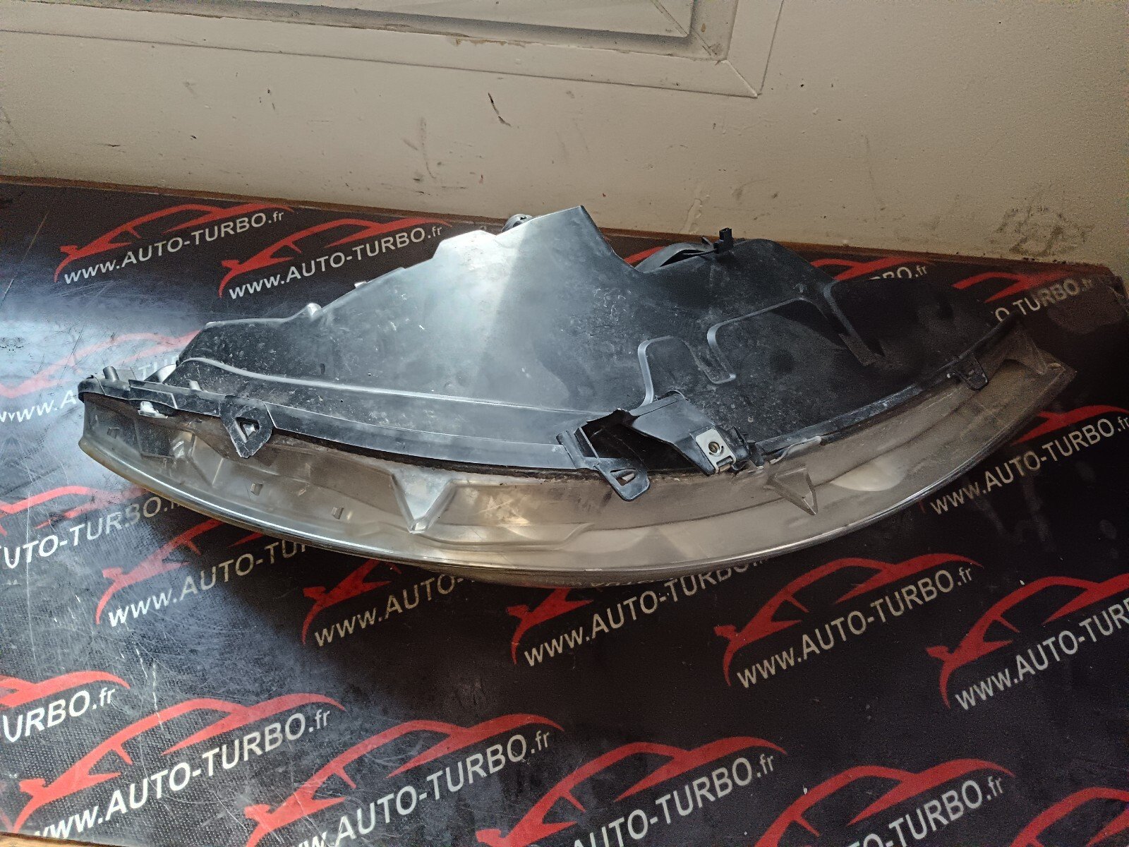 PHARE AVANT GAUCHE    PEUGEOT 308 I 44710748