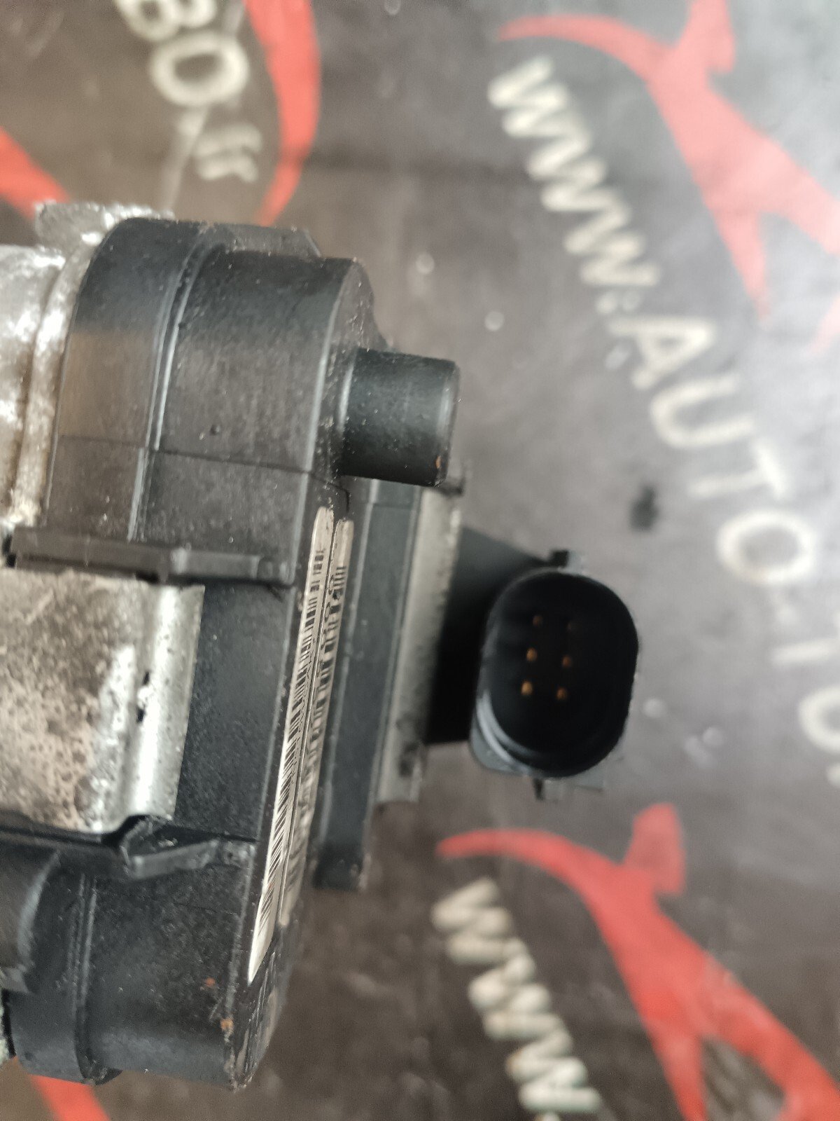 BOITIER PAPILLON  ALFA ROMEO 159 2.4 JTD TI 55229467