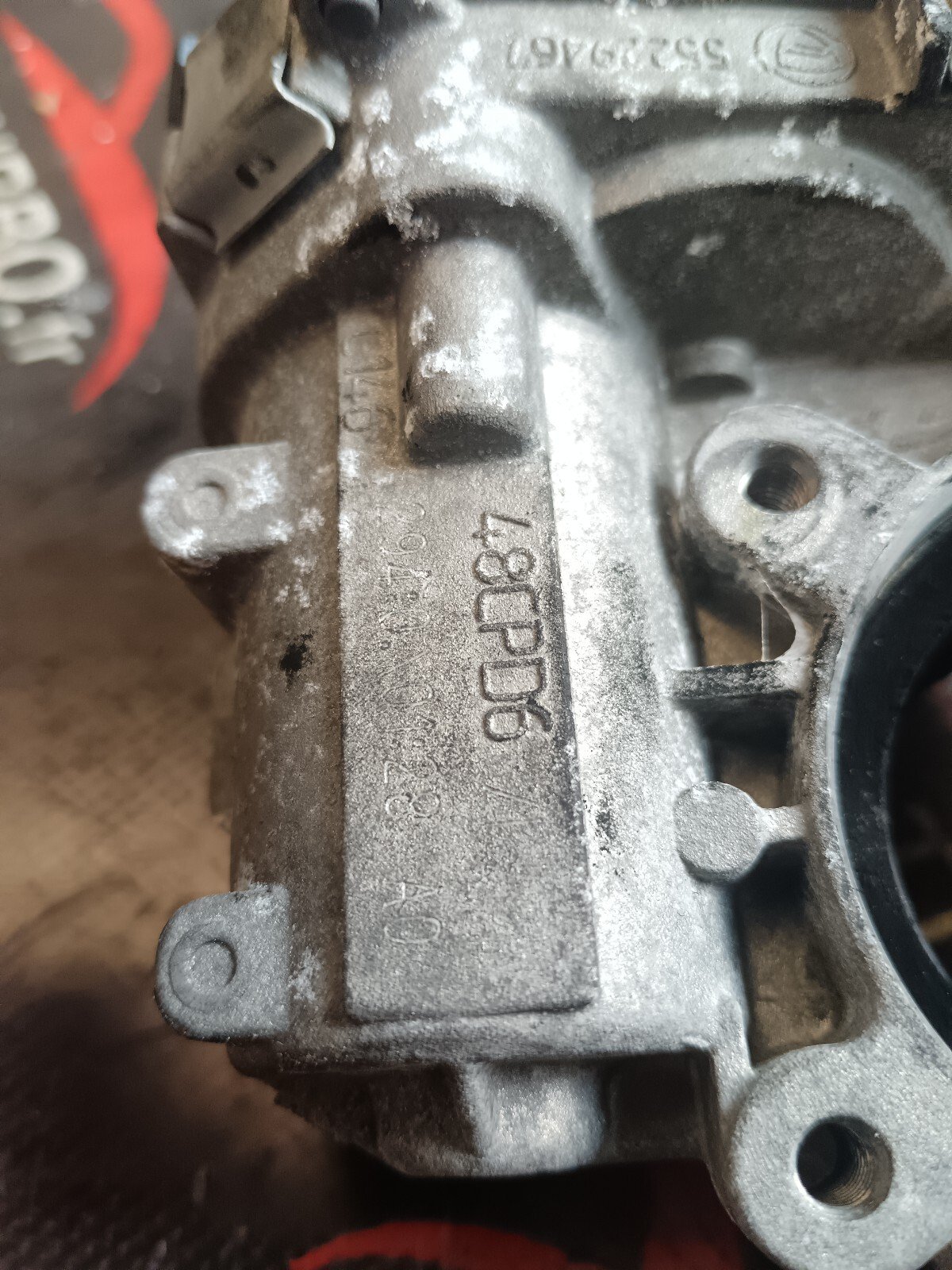 BOITIER PAPILLON  ALFA ROMEO 159 2.4 JTD TI 55229467