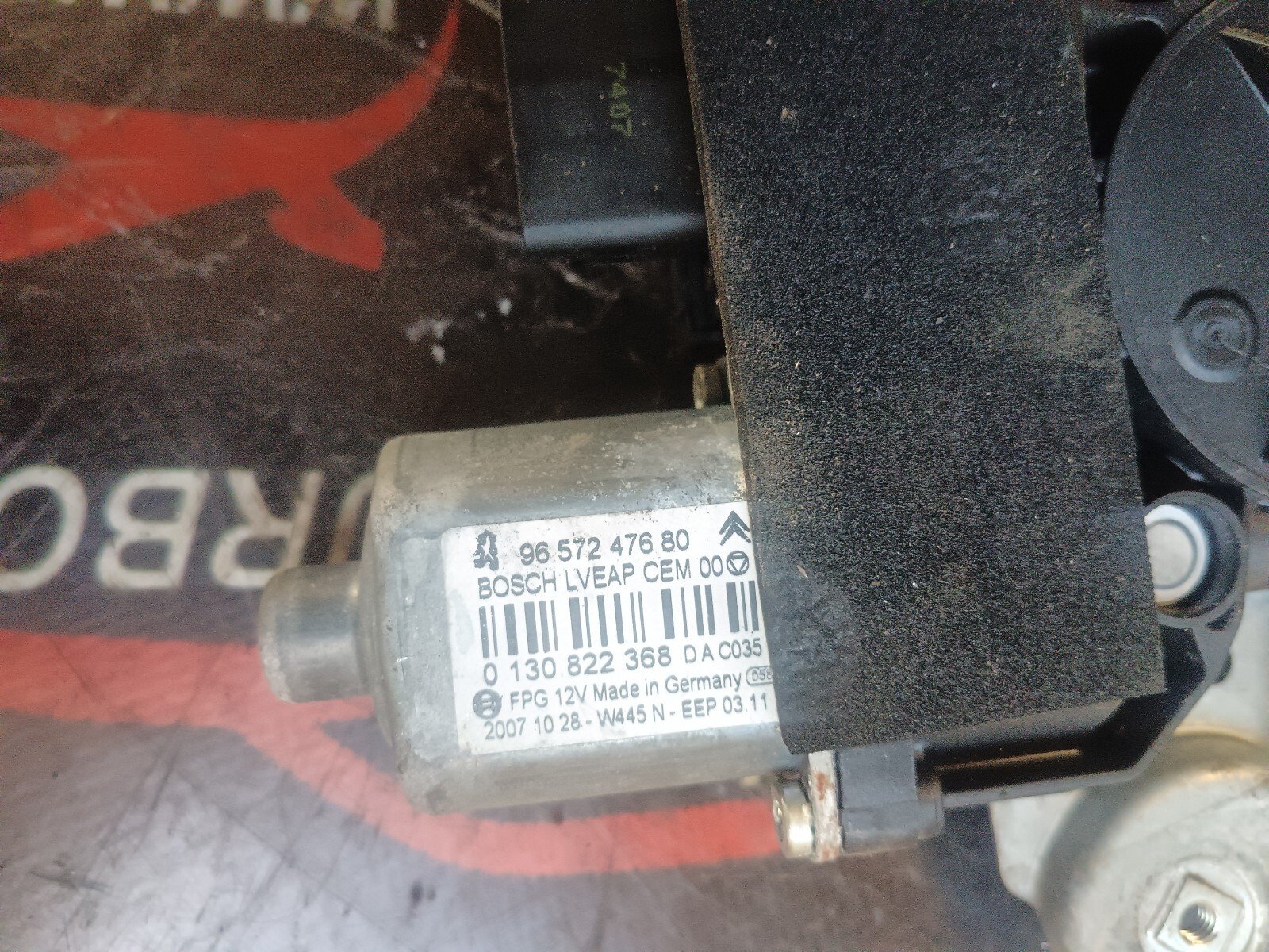 SYSTEME LEVE VITRE AVANT GAUCHE PEUGEOT 308 I 9657247680