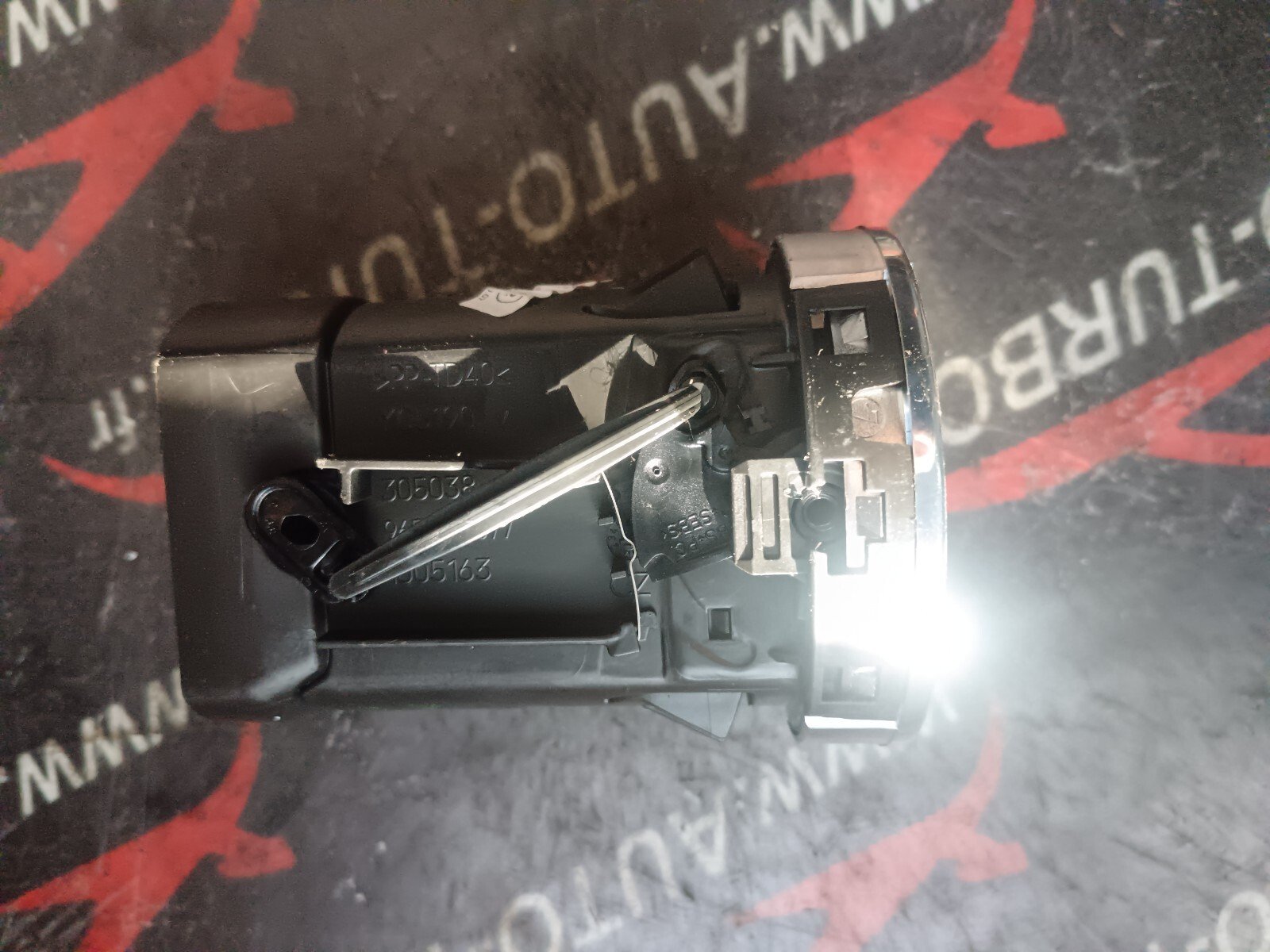 GRILLE D'AERATION PEUGEOT 308 I 9658515377