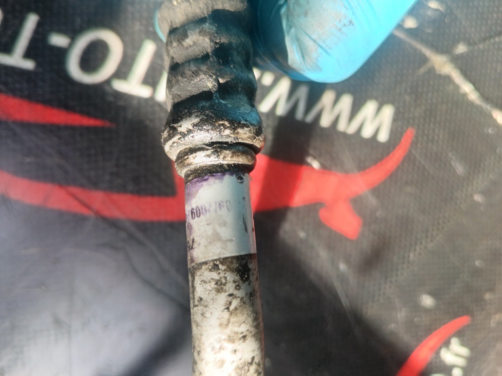 TUYEAU DE COMPRESSEUR DE  CLIM   PEUGEOT 308 I 1.6 HDI 90 CH