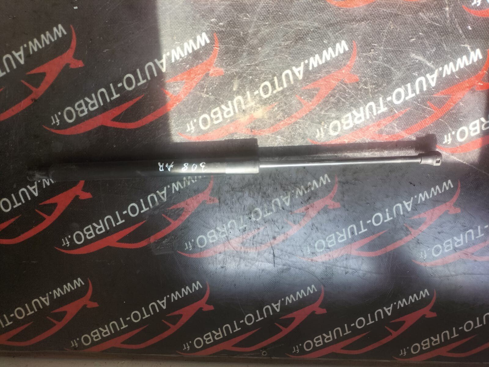 VERIN DE COFFRE PEUGEOT 308 I 1.6 HDI 90 CH 9657342180